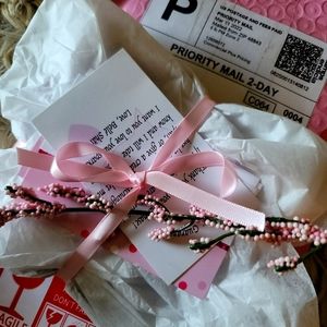 Free Jewelry Pillow + Any Earring or Bracelet Bundle